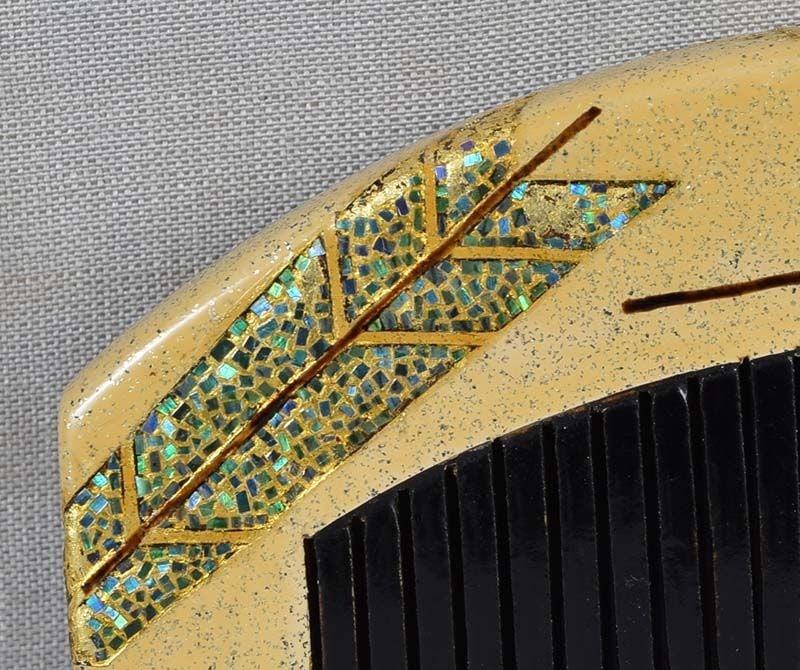 19c Japanese lacquer buffalo horn KUSHI hair COMB ARROWS gold flakes - 5