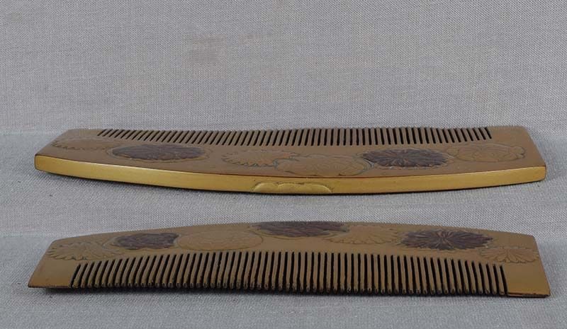 19c Japanese lacquer KUSHI hair COMB blooming chrysanthemums - 4