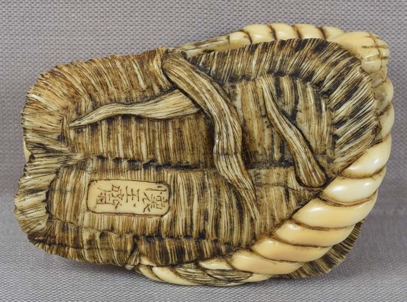 19c netsuke PUPPY on sandal by MASATERU grandson of KAIGYOKUSAI - 4