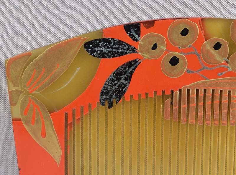 19c Japanese lacquer buffalo horn KUSHI hair COMB BIRDS berries - 4