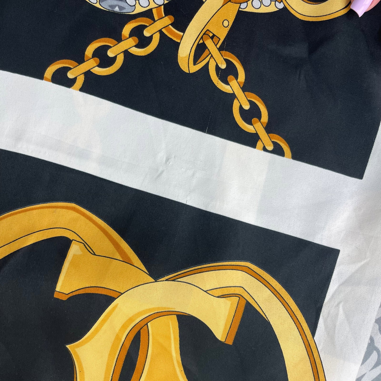 Cartier White Printed 100% Silk Scarf - 8