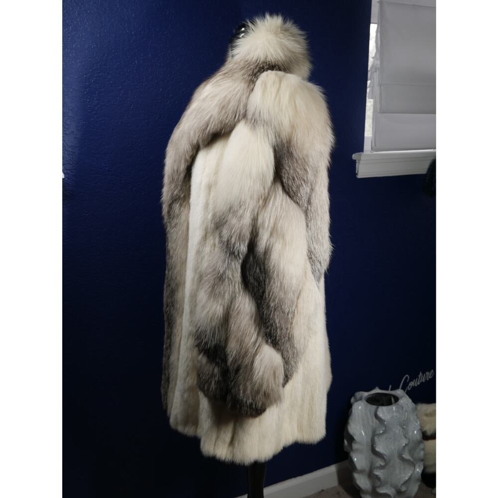 Gorgeous Platinum Fox & Pearl Mink Fur Coat Jacket - 2
