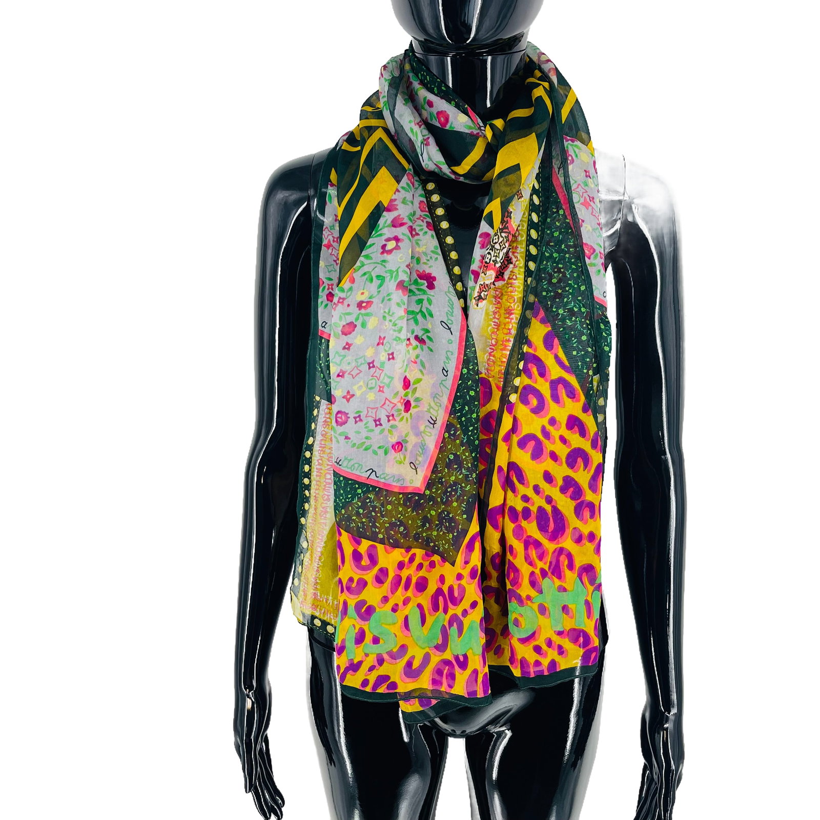 Louis Vuitton Green Printed 100% Silk Scarf - 4