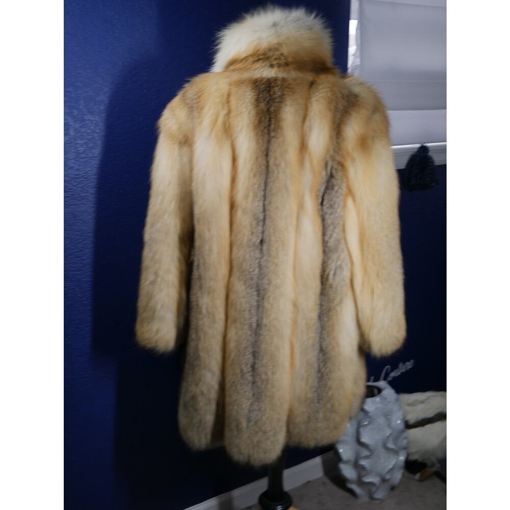 Stunning Golden Island Fox Fur Stroller Coat Jacket - 3