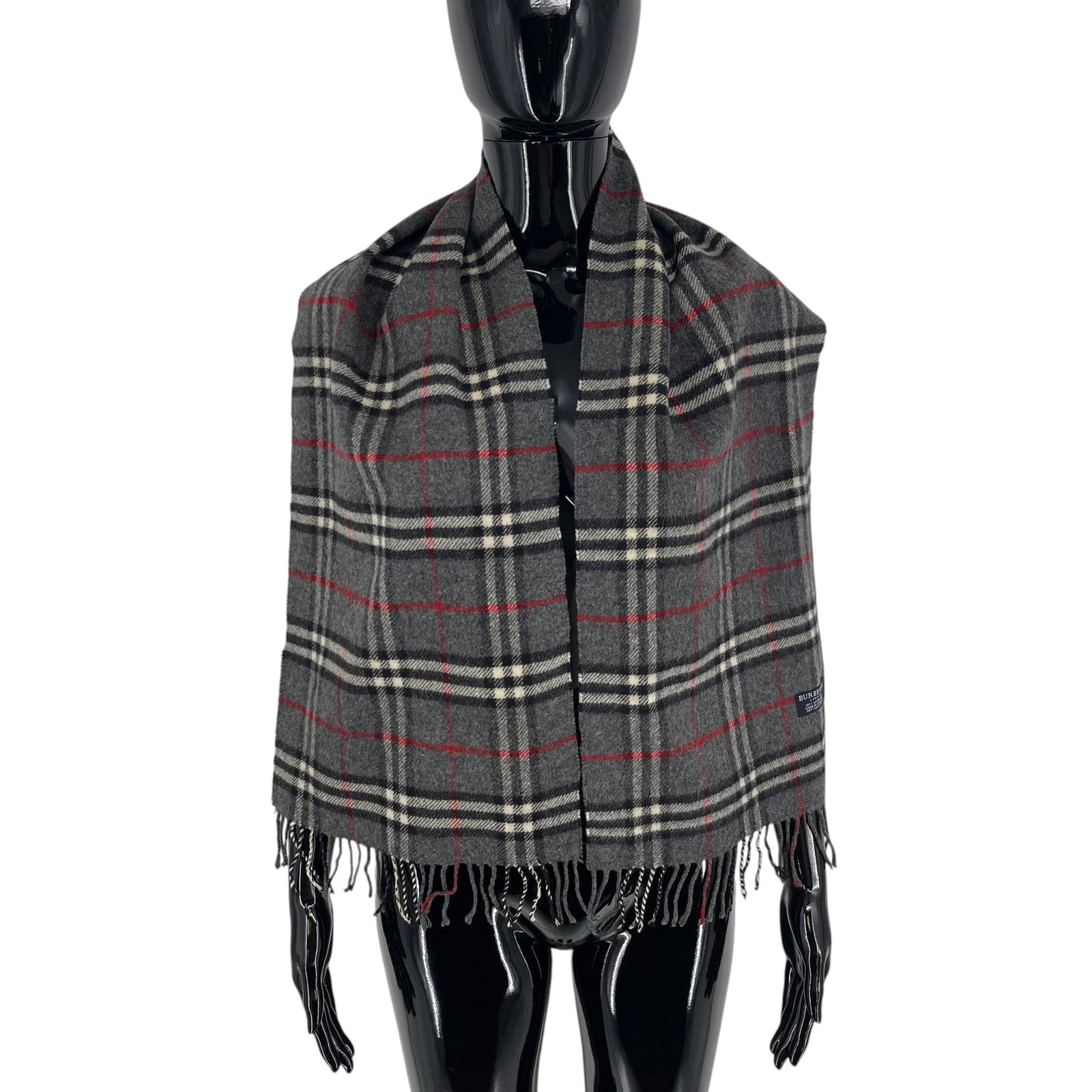 Burberry Dark Grey 100% Wool Scarf: Title: Burberry Dark Grey 100% Wool Scarf Brand:Burberry Date/Period:Modern Materials:100% Wool Size:One Size Description:Burberry Dark Grey 100% Wool Scarf Reserve: $70.00 Shipping: Domestic: