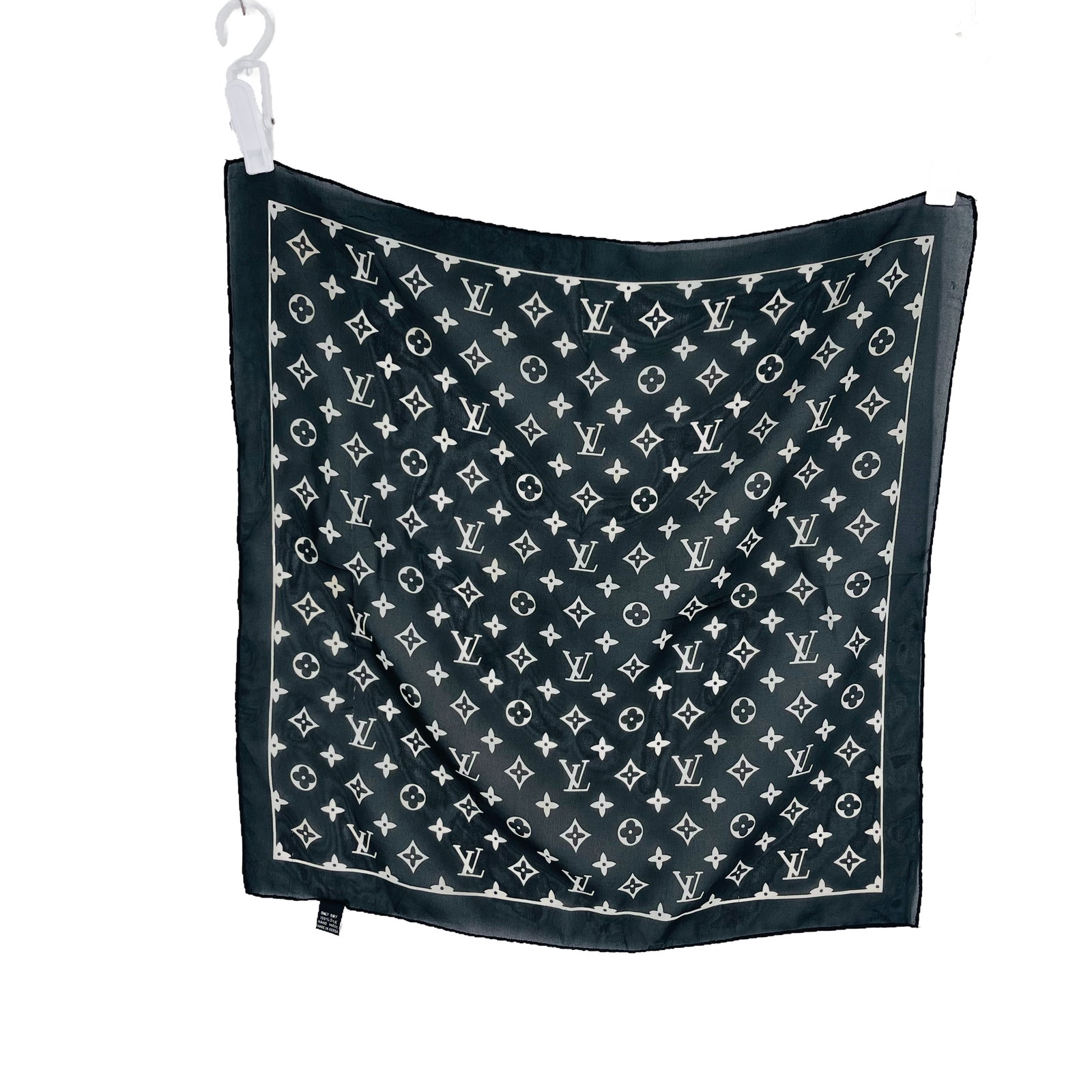 Louis Vuitton Black Monogram 100% Silk Scarf: Title: Louis Vuitton Black Monogram 100% Silk Scarf Brand:Louis Vuitton Date/Period:Modern Materials:100% Silk Size:One Size Description:Louis Vuitton Black Monogram 100% Silk Scarf Reserve: $100.00