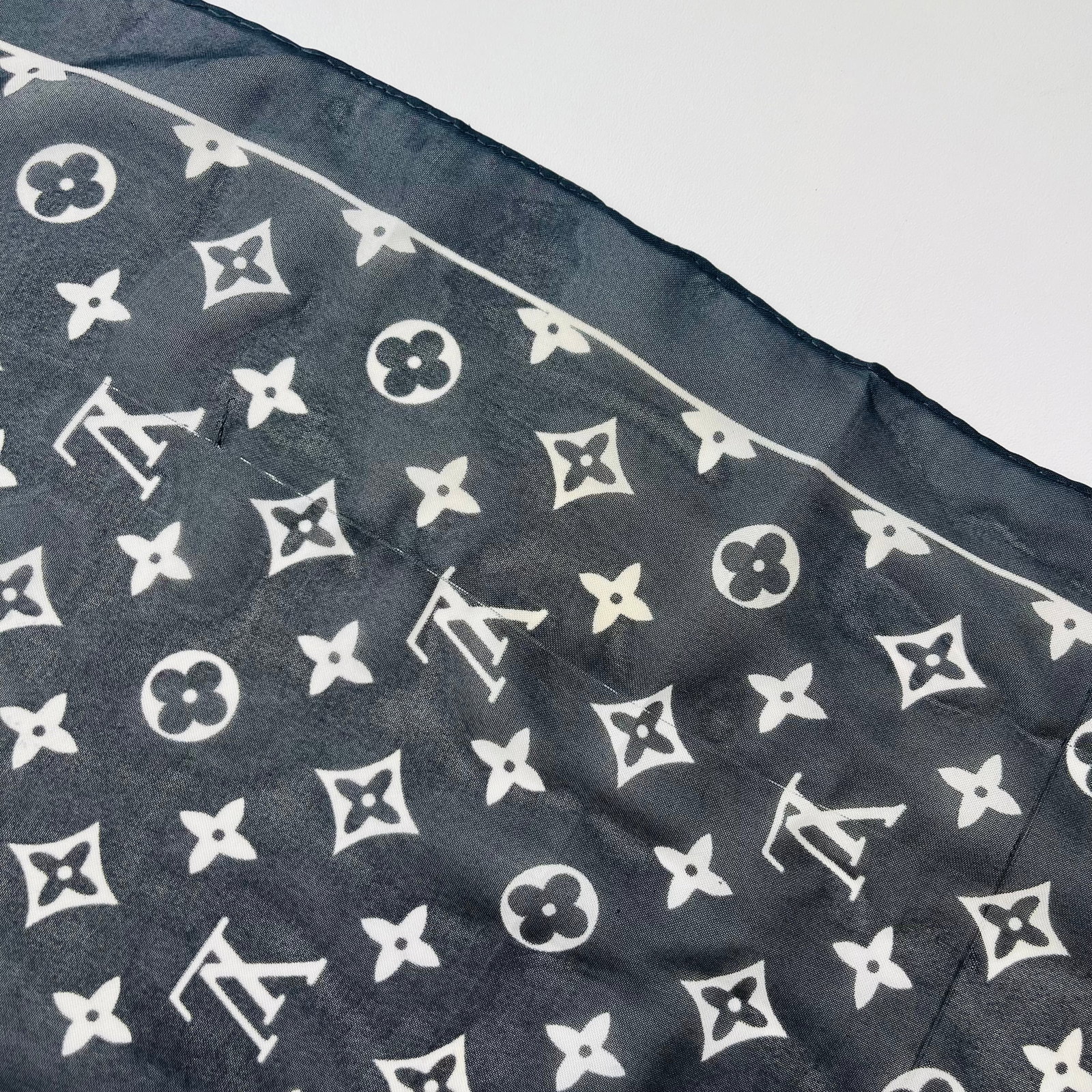 Louis Vuitton Black Monogram 100% Silk Scarf - 7