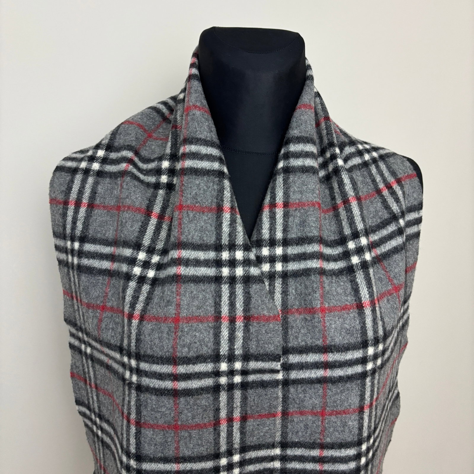 Burberry Grey Classic 100% Lambswool Scarf - 6