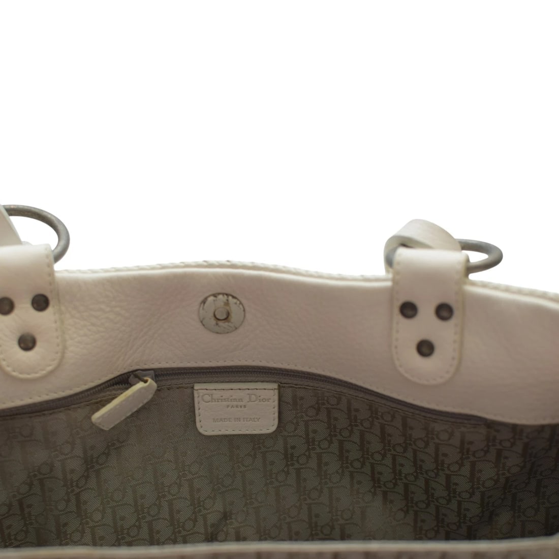 Christian Dior White Pebbled Leather Gaucho Saddle Tote Bag Buckle Key Charm Y2K - 13