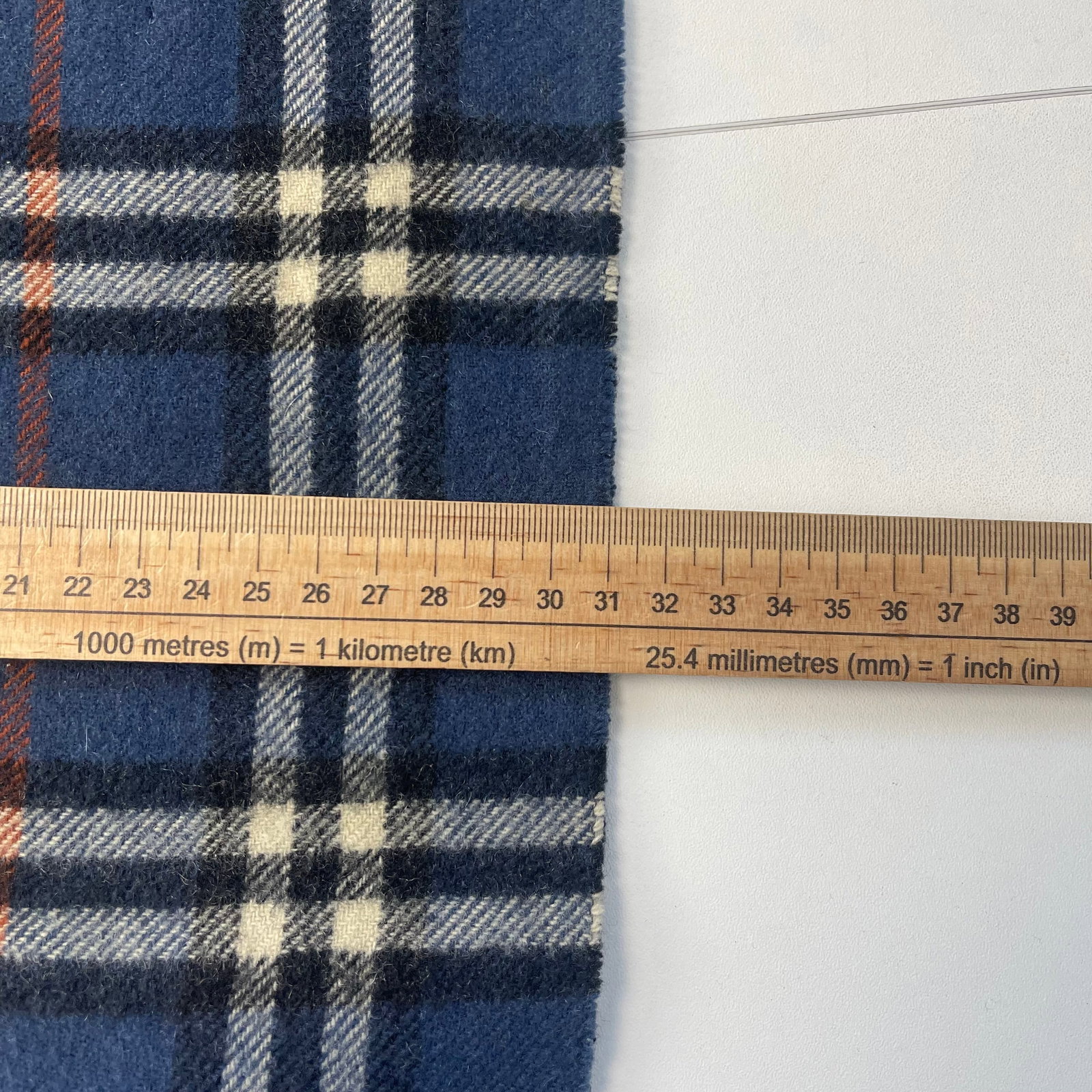 Burberrys Navy Blue Plaid 100% Cashmere Scarf - 7