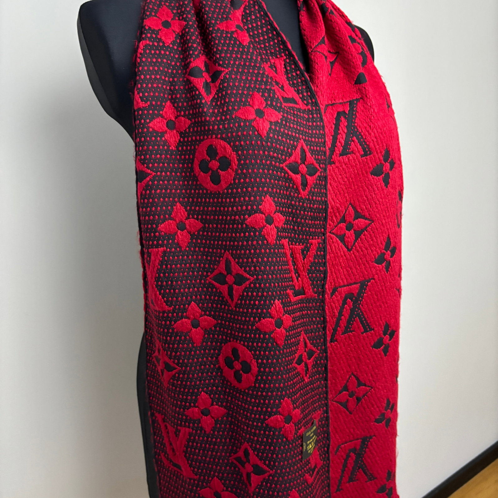 Louis Vuitton Bright Red Thick Wool & Silk Scarf - 3