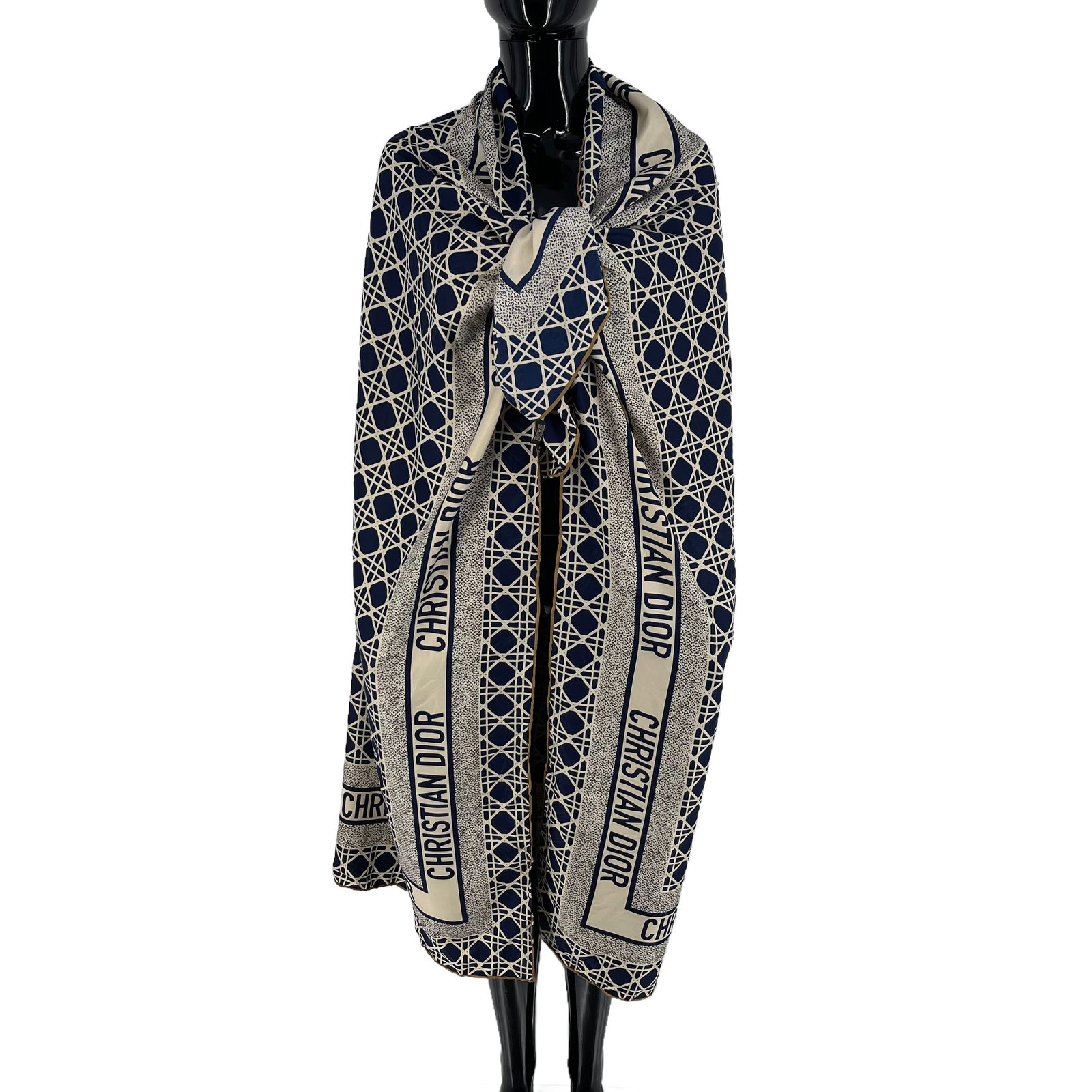 Christian Dior Black Printed 100% Silk Scarf: Title: Christian Dior Black Printed 100% Silk Scarf Brand:Christian Dior Date/Period:Modern Materials:100% Silk Size:One Size Description:Christian Dior Black Printed 100% Silk Scarf Reserve: $90.00