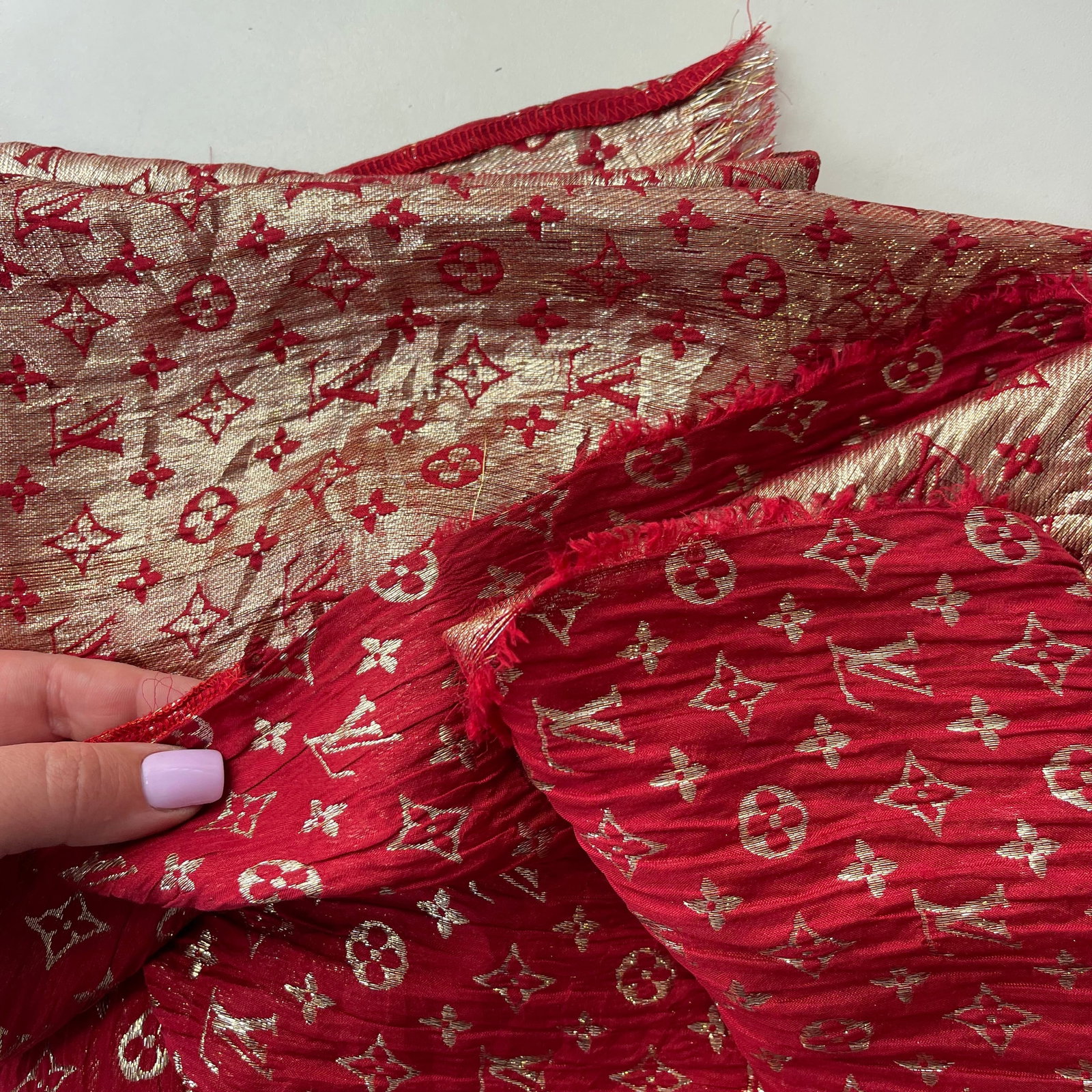 Louis Vuitton Red Reversible Silk Wool Scarf - 8