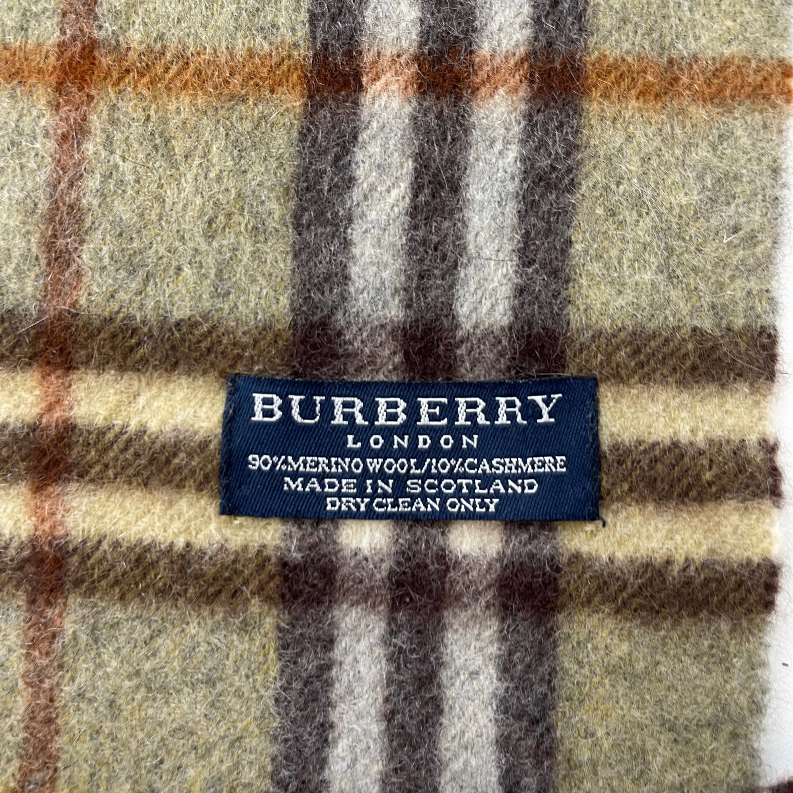 Burberry Green Plaid 90% Wool 10% Cashmere Scarf - 7