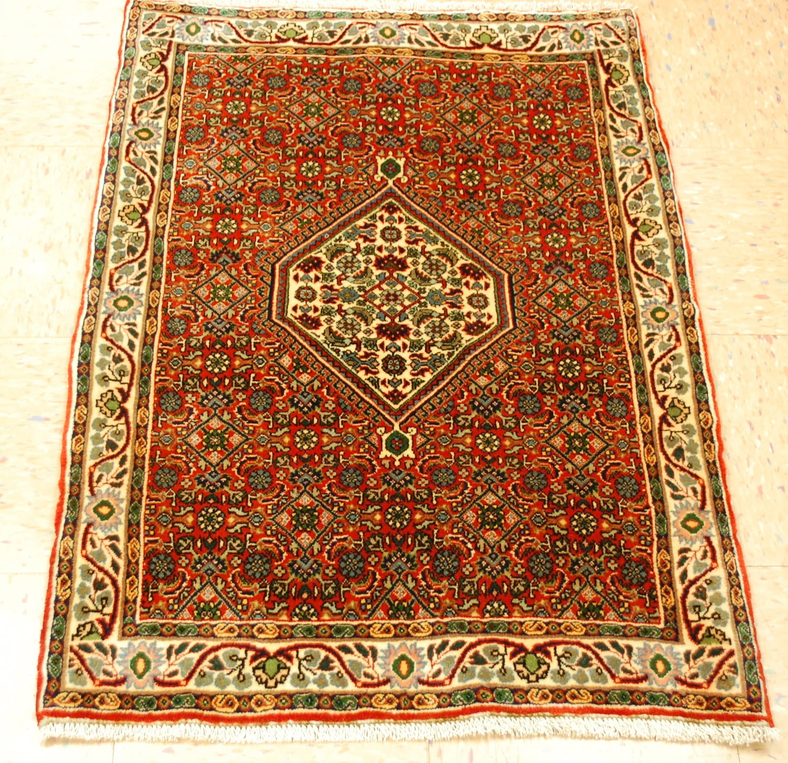 Persian BIJAR RUG 2'5" X3'5": Title: Persian BIJAR RUG 2'5" X3'5" Descritpion:OLD,ANTIQUE CLASSIC VILLAGE WOVEN HERATI DESIGN Persian BIJAR ORIENTAL RUG.........Kork wool woven on cotton foundation with a size of 2'5" X