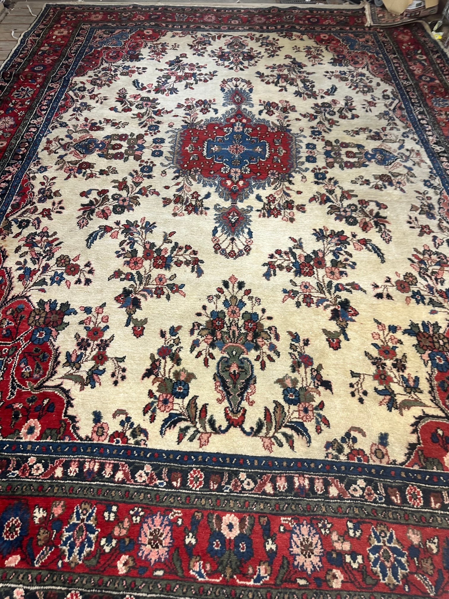 Hand Knotterd Persian Gamadedan 10.4x14.6 ft: Title:Hand Knotterd Persian Gamadedan 10.4x14.6 ft Description:Hand Knotterd Persian Gamadedan 10.4x14.6 ft Size:10.4x14.6 ft Circa:1980 Origin: Material:108 %Wool Reserve: $750.00 Shipping: