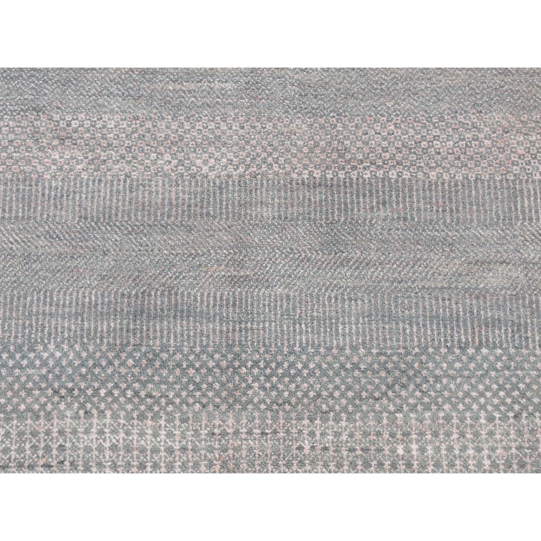 Cloud Gray, Wool and Silk, Grass Design, Hand Knotted, Round Rug - 4