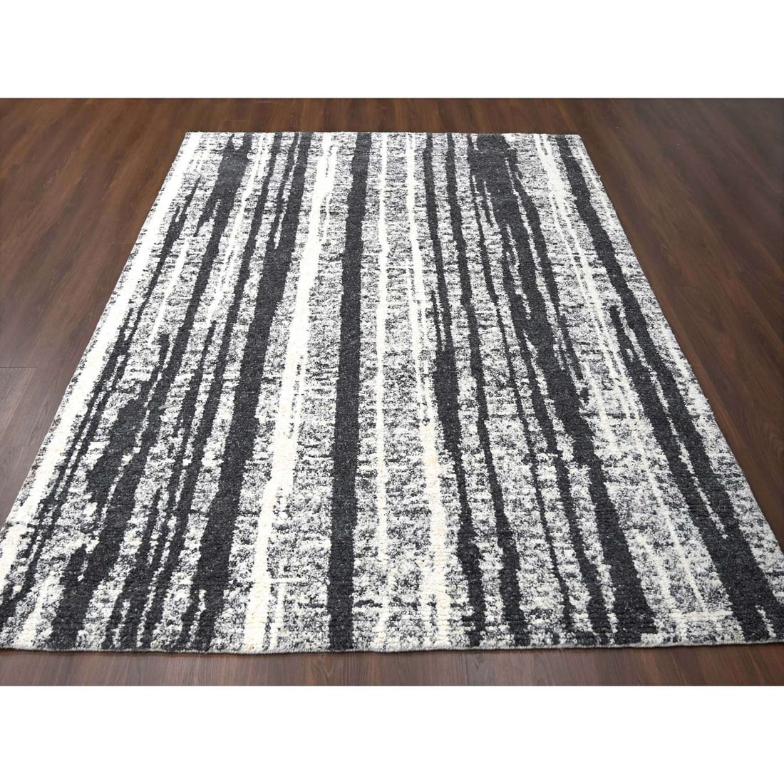 Black and Ivory Modern Design Organic Undyed Wool Oriental Rug - 2