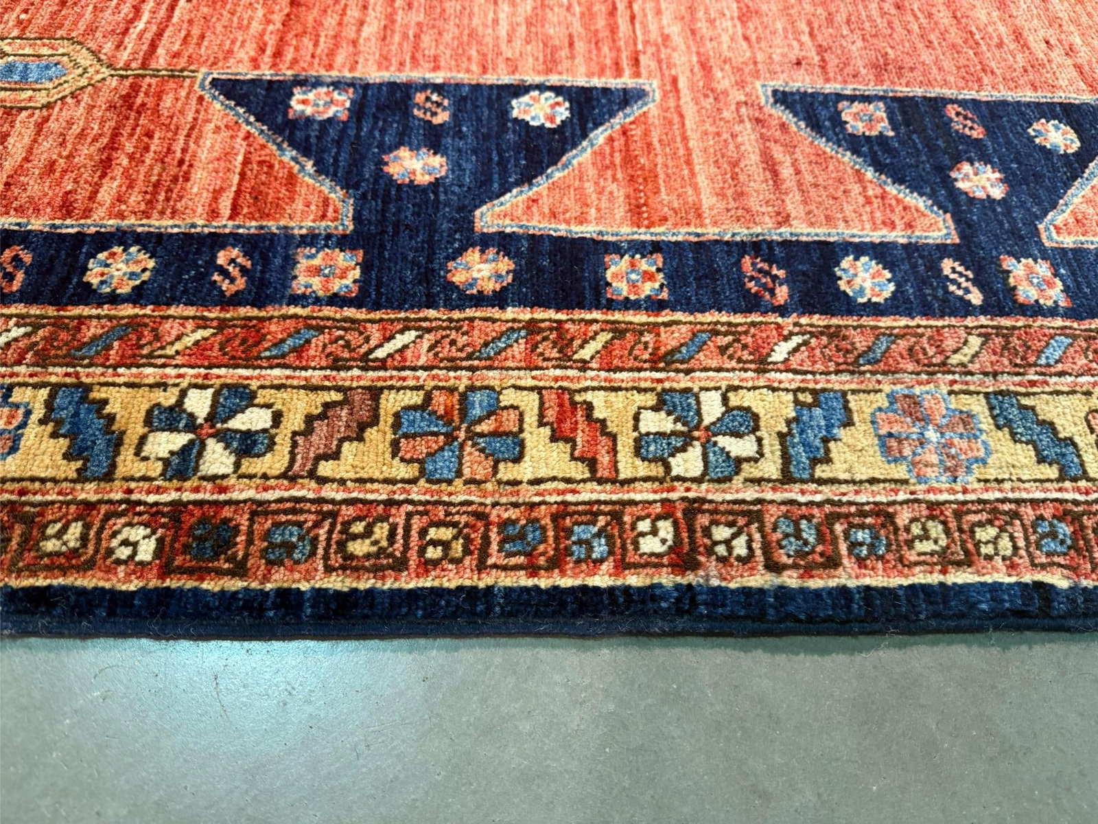 Stunning Kazak Rug 4.2x6.2 - 7