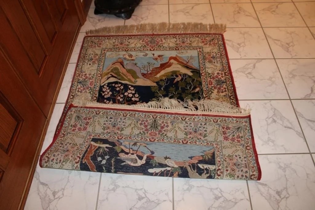 Hand Knotted PersiN Esfahan Rug 3x5. - 3