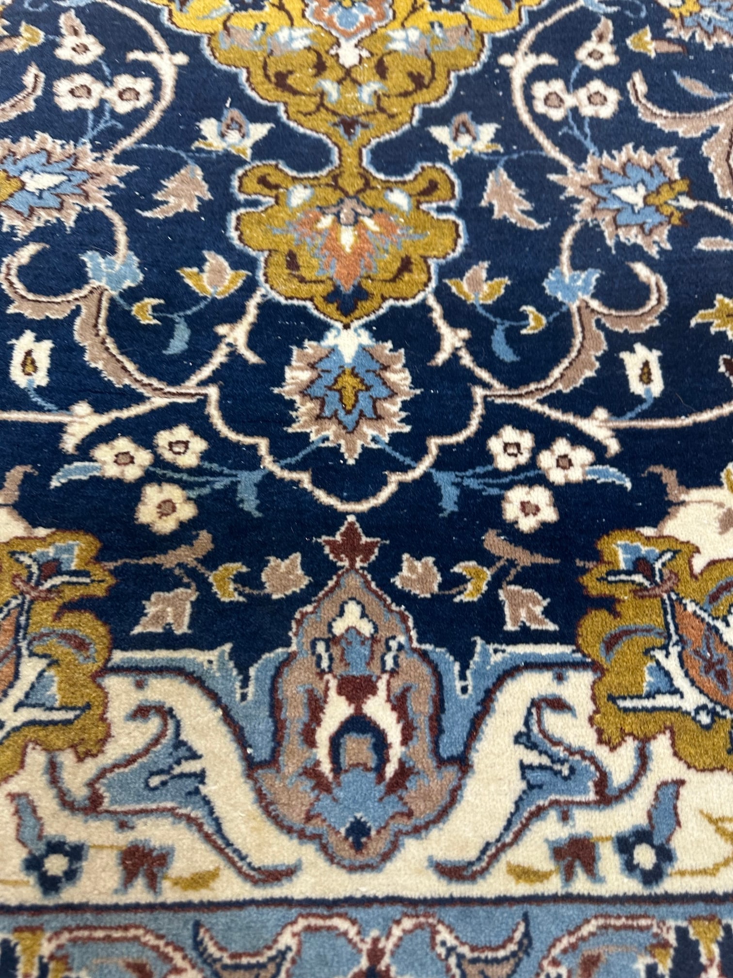 Hand Knotted Persian Nain 2.4x4.5 ft. - 2