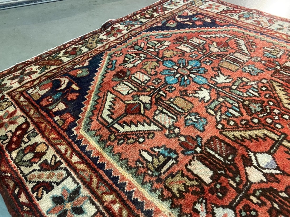 EXQUISITE PERSIAN RUG 3'.7"x7' - 6