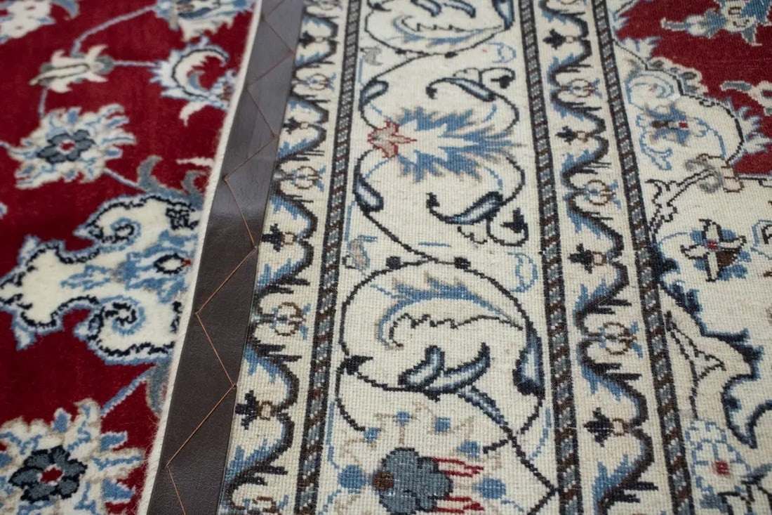 Red Floral Traditional 5'3X7'9 Nain Tabas Persian Rug - 17