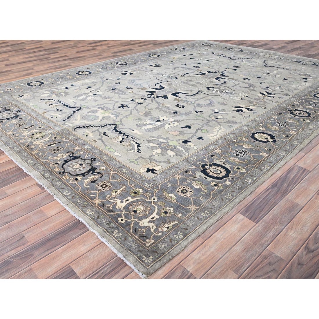 Gray, Afghan Peshawar with Serapi Heriz Design, Wool Hand Knotted Rug - 3