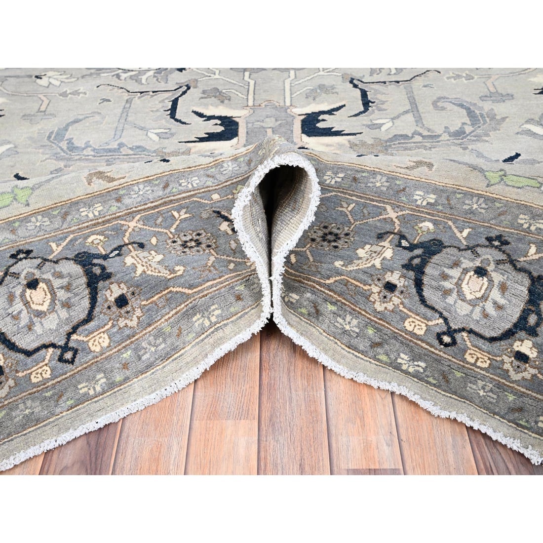 Gray, Afghan Peshawar with Serapi Heriz Design, Wool Hand Knotted Rug - 5