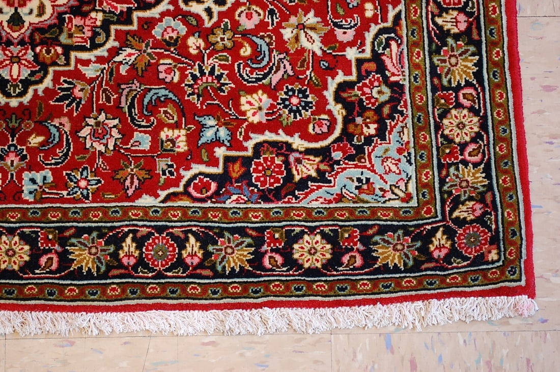 PERSIAN KASHAN RUG 2'2" x 3'2" - 2