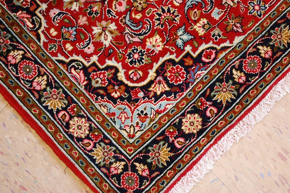 PERSIAN KASHAN RUG 2'2" x 3'2" - 4