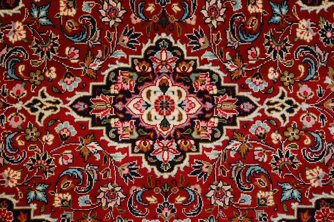 PERSIAN KASHAN RUG 2'2" x 3'2" - 5