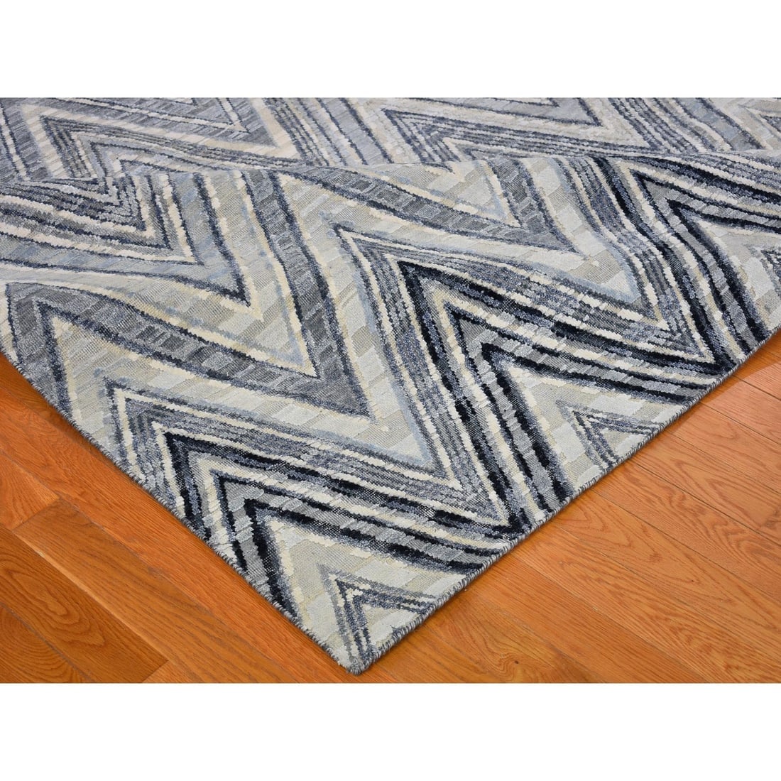 Oversized Gray-Blue Chevron Design Textured Wool and Pure Silk Rug - 6