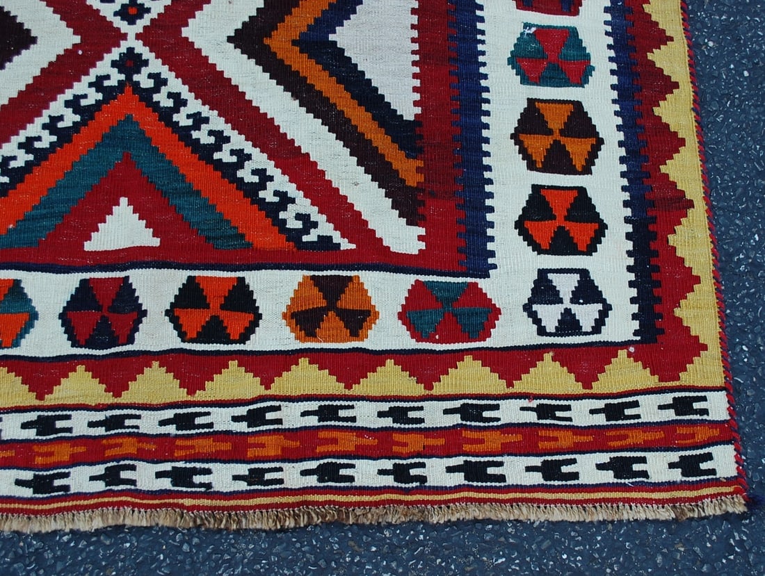 Persian SHIRAZ QSHKAI KILIM RUG ,5'3" x 19'9" - 2