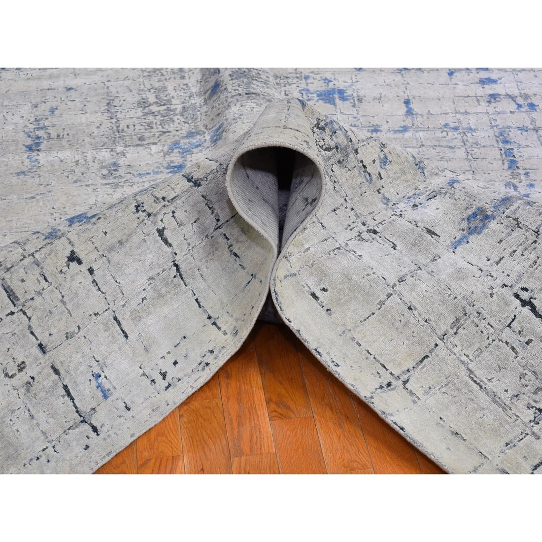 Pure Silk with Textured Wool Avant-Garde Design XL Hand Knotted Rug - 5