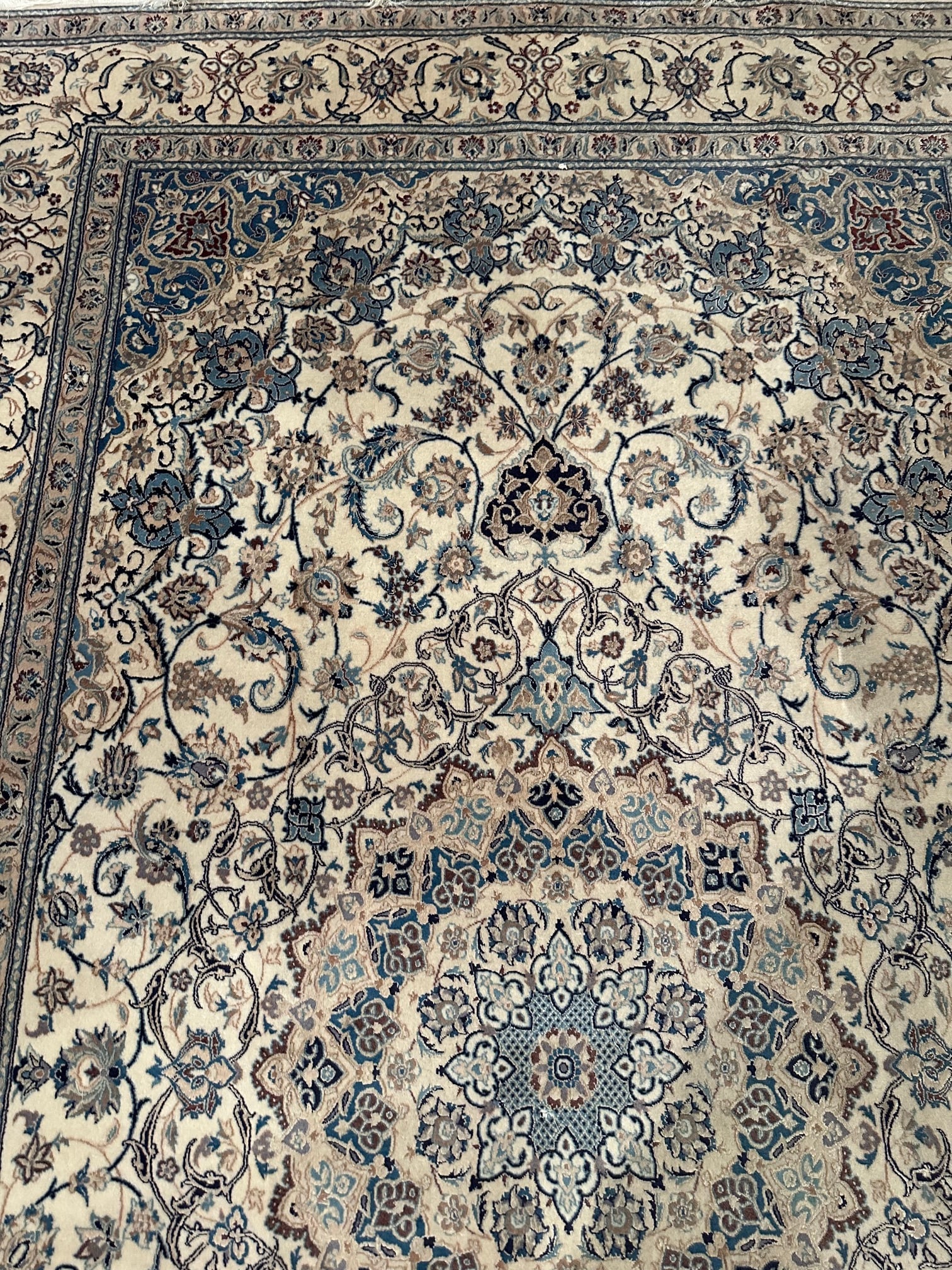 Very Fine Hand Knotted Persian Silk&Wool Nain Rug 6x8.1 ft - 4