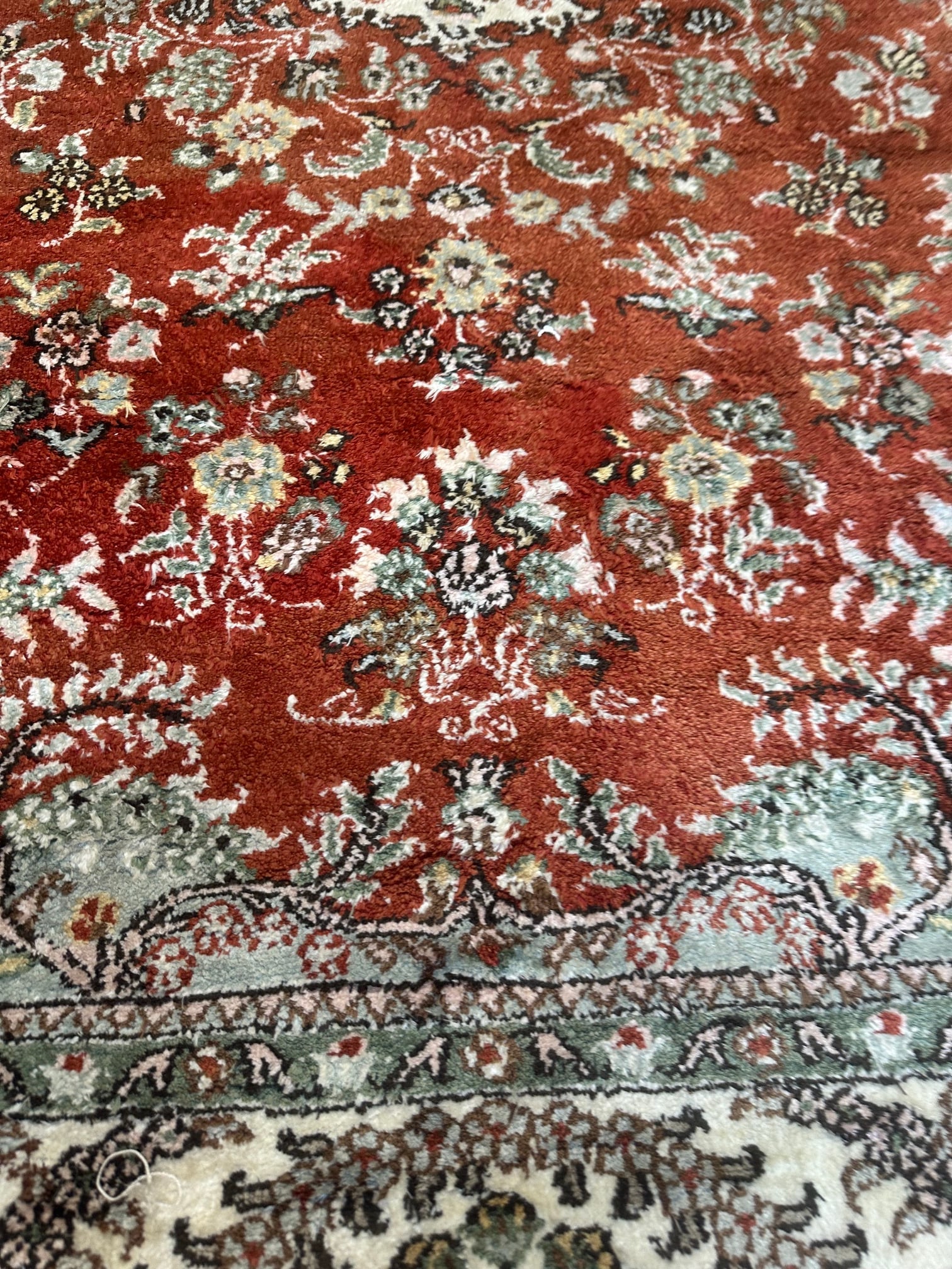 Hand Knotted Hereke Silk Rug 4x6 ft - 2