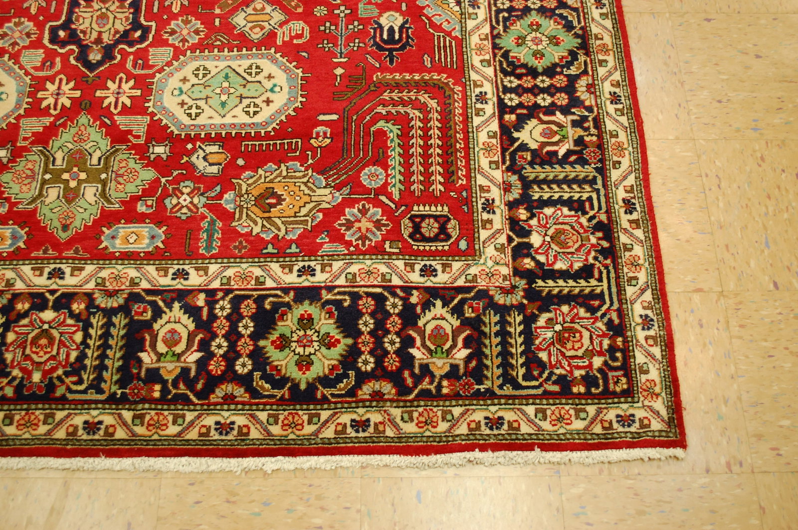 PersianTABRIZ RUG 6'7" x 10'1" - 2