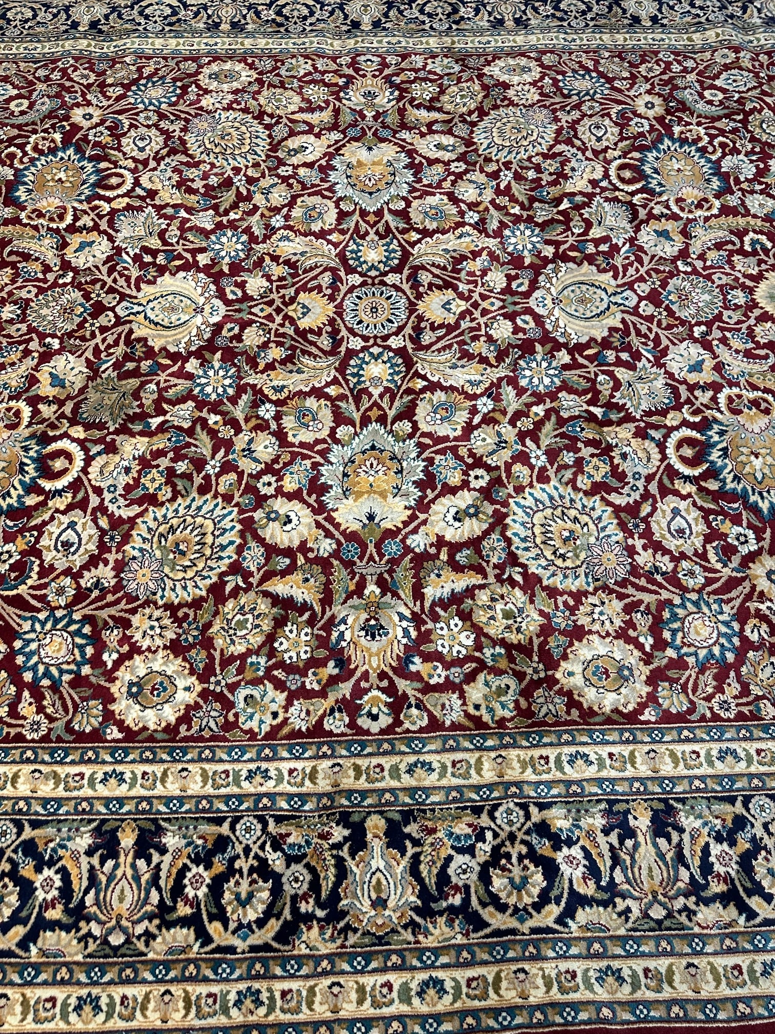 Hand Knotted Tabriz Rug 9.8x12 ft - 4