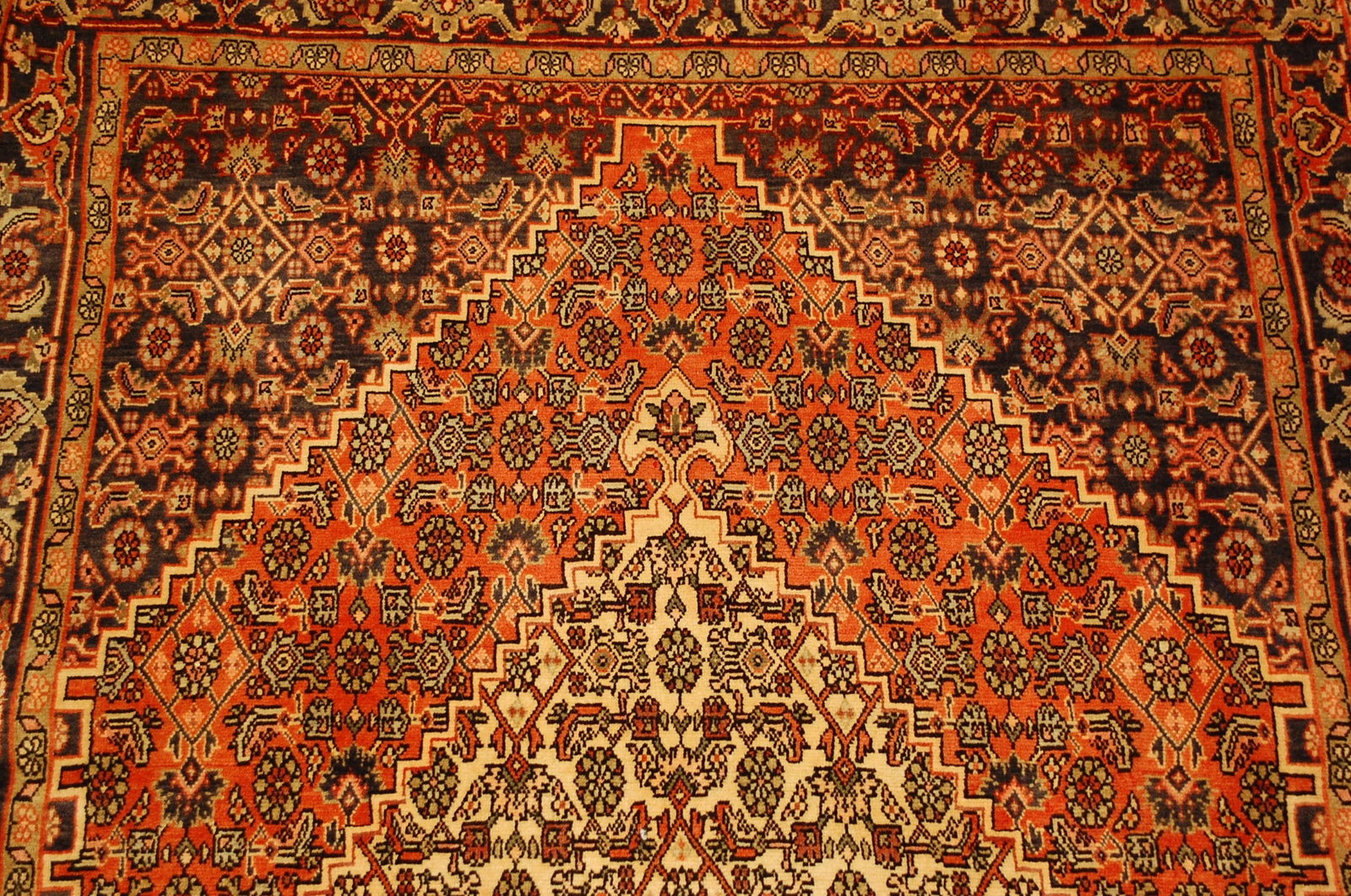 Persian BIJAR RUG 3'6" x 5'2" - 6