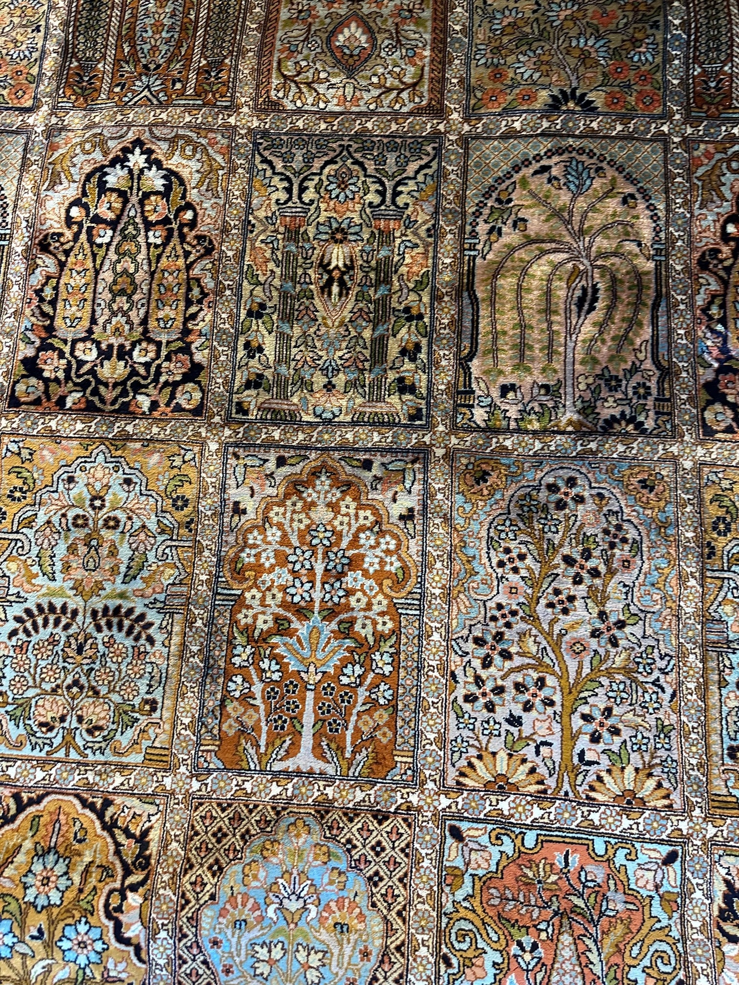 Hand Knotted Kashmir silk 9x12 - 2