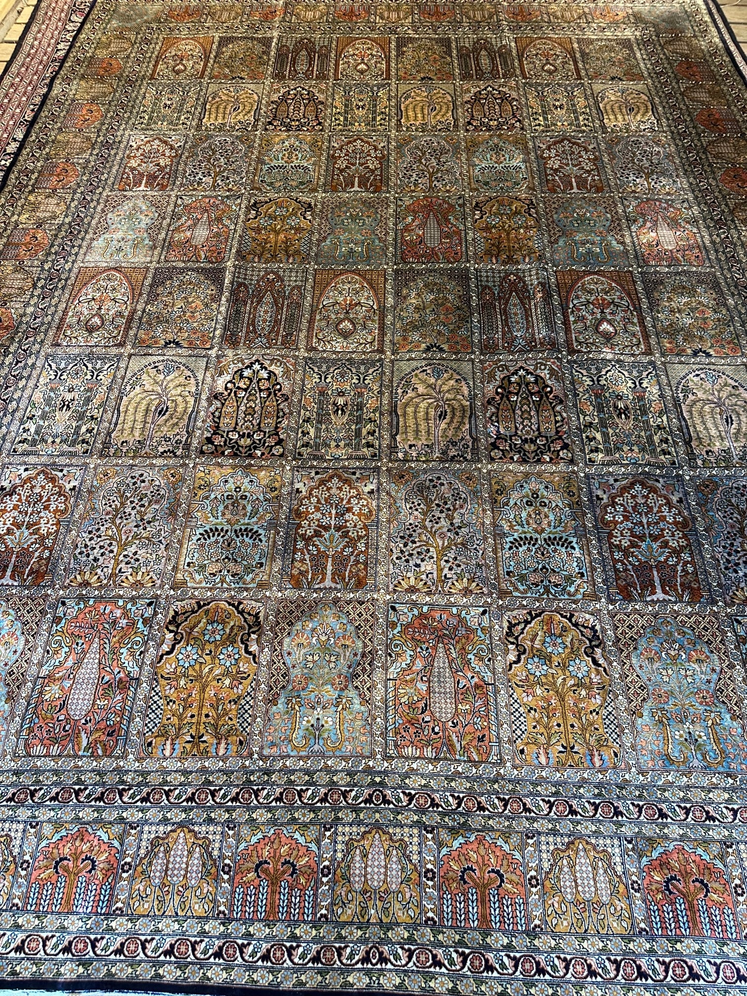 Hand Knotted Kashmir silk 9x12 - 7