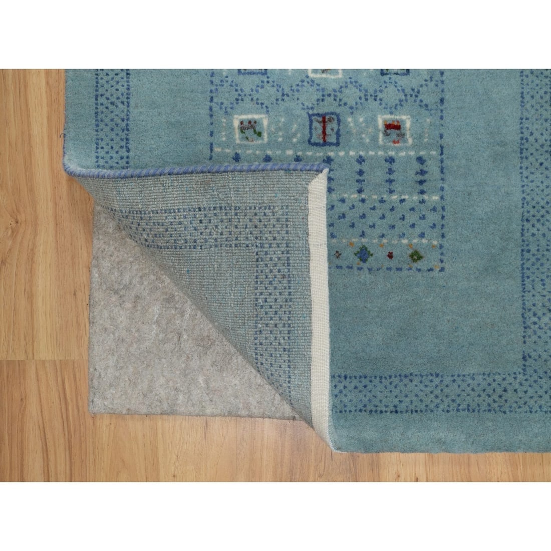 Sterling Blue Modern Lori Buft Animal Figurines Hand Knotted Wool Rug - 3