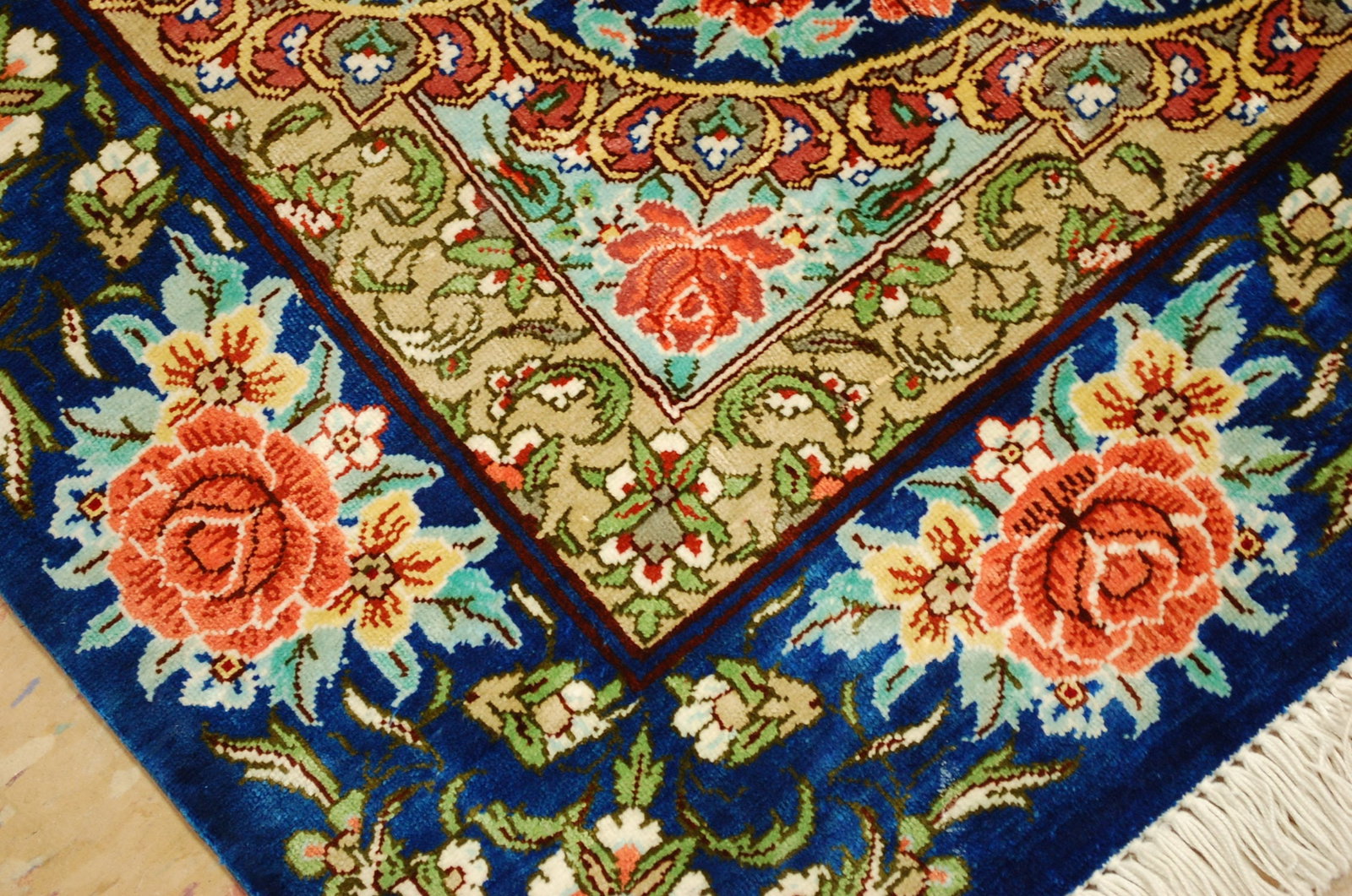 Persian QOME RUG 2' x 2'7" - 8