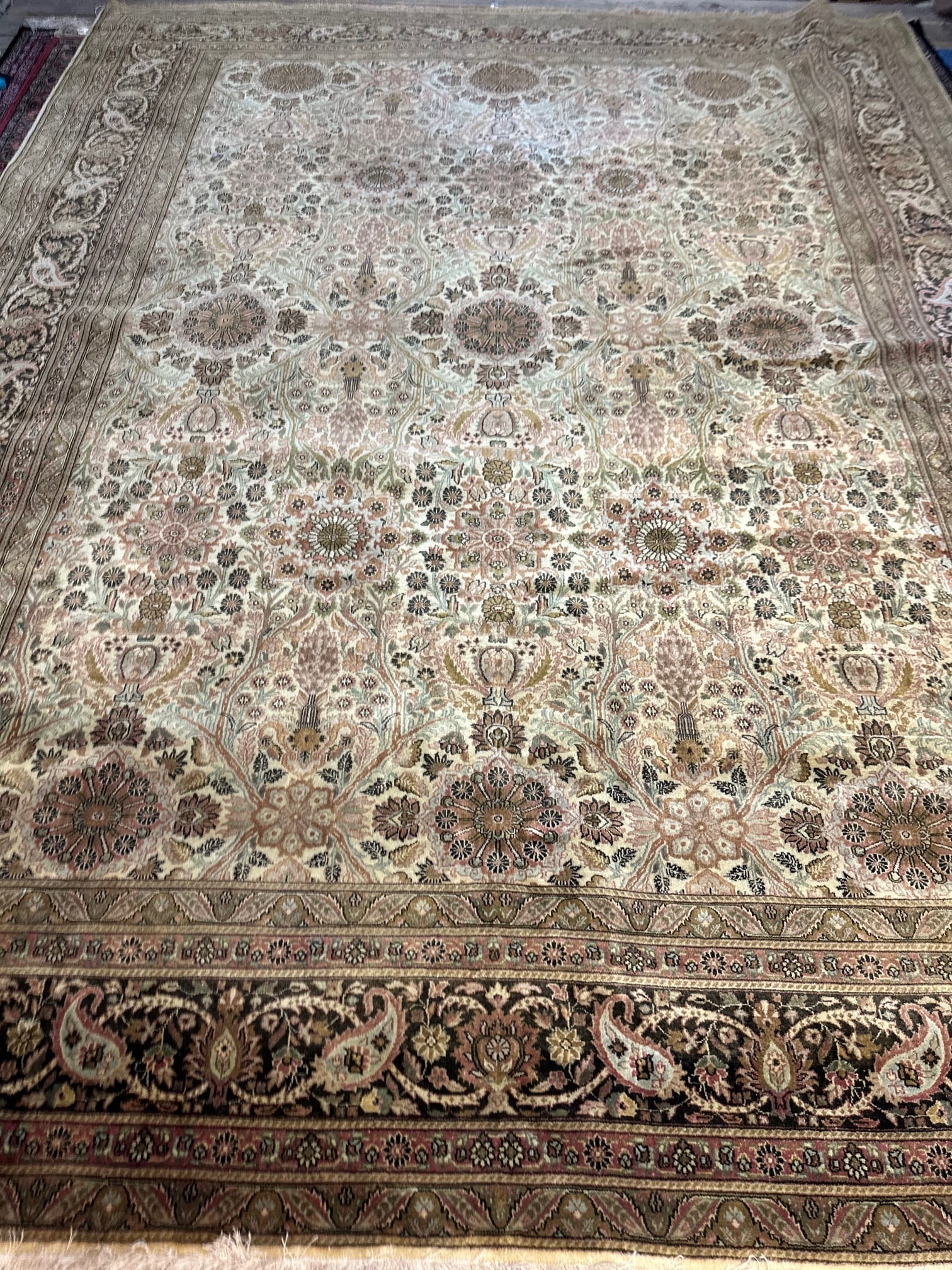 Hand Knotted Oushak Rug 8.10x11.10 ft: Title:Hand Knotted Oushak Rug 8.10x11.10 ft Description:Hand Knotted Oushak Rug 8.10x11.10 ft Size:8.10x10.10 ft Circa:1980 Origin: Material:100 %Wool Reserve: $650.00 Shipping: Domestic: Flat-rate of
