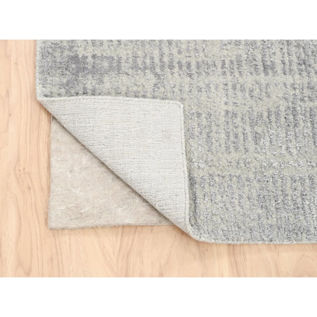 Fine Jacquard Gray Hand Loomed Modern Wool-Silk Runner Oriental Rug - 3