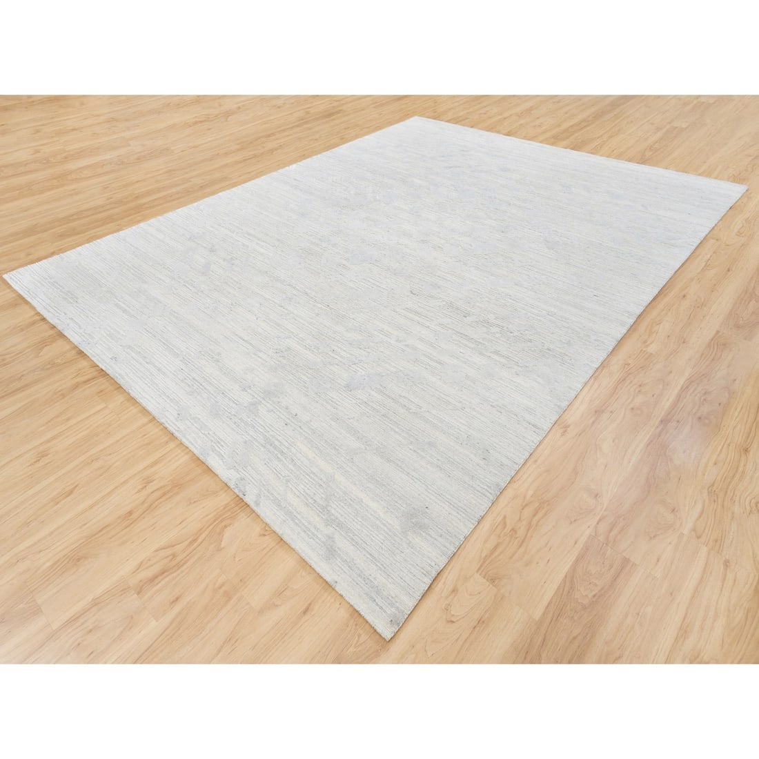 Hand Spun Undyed Natural Wool Modern Light Gray Cut And Loop Pile Rug - 3
