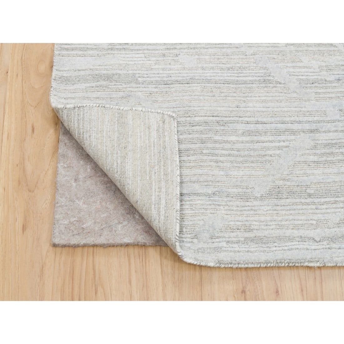 Hand Spun Undyed Natural Wool Modern Light Gray Cut And Loop Pile Rug - 4