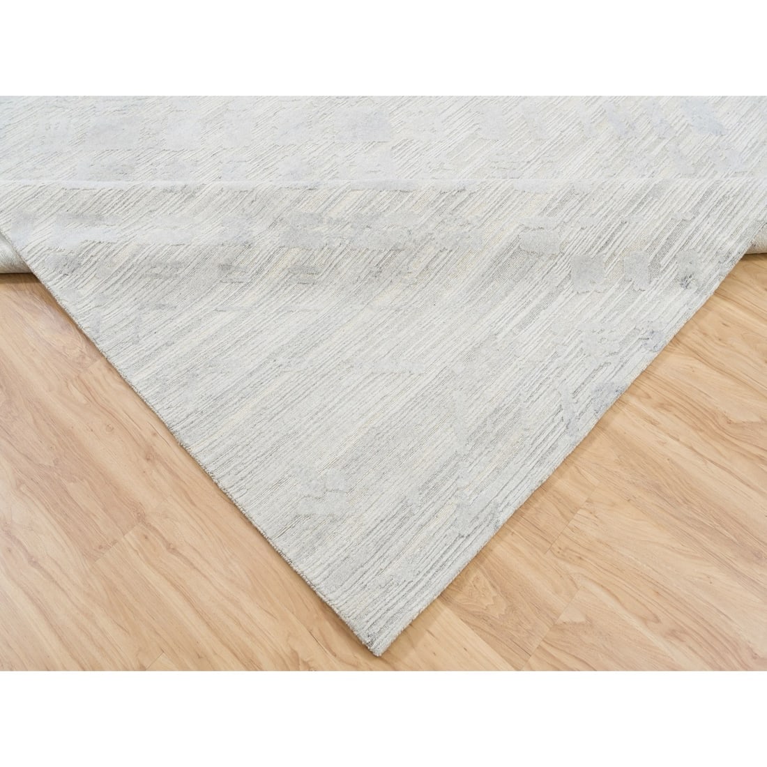 Hand Spun Undyed Natural Wool Modern Light Gray Cut And Loop Pile Rug - 6
