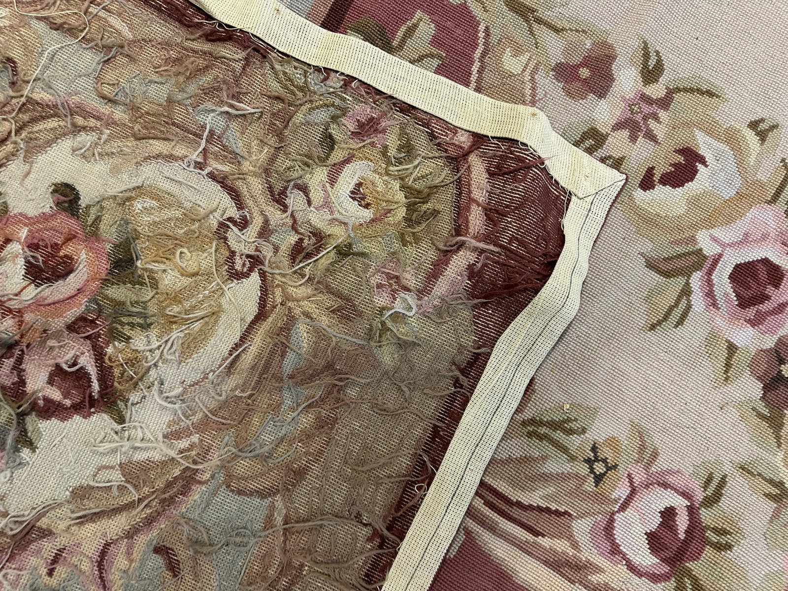 Hand Knotted Needlepoint Rug 9x12 ft - 6